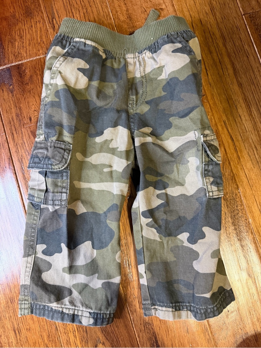 The Children's Place Boys Camouflage Cargo Shorts - Green Camo
